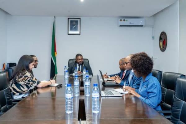 Mozambique Explores SpaceX Partnership to Accelerate Digital Economy Growth