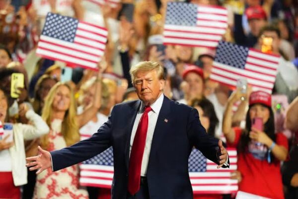 Trump Administration Lends $100 Million to US-Owned African Mobile Network to Expand American Technology